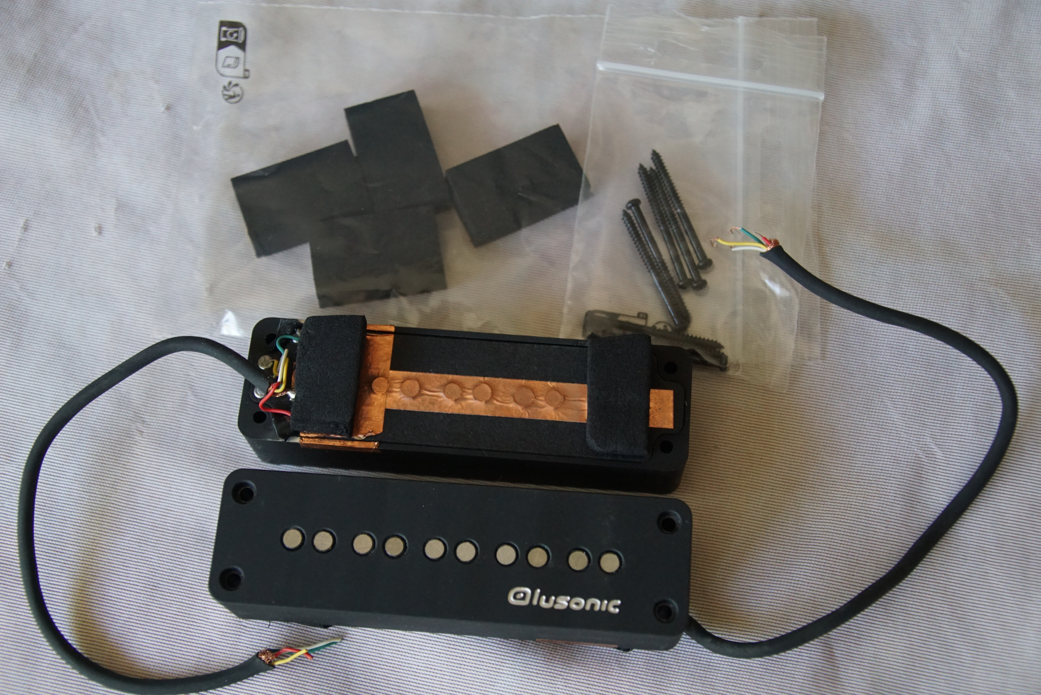 MICROS  ALUSONIC  "Humcancelling"