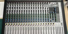 Soundcraft Signature 22 MTK