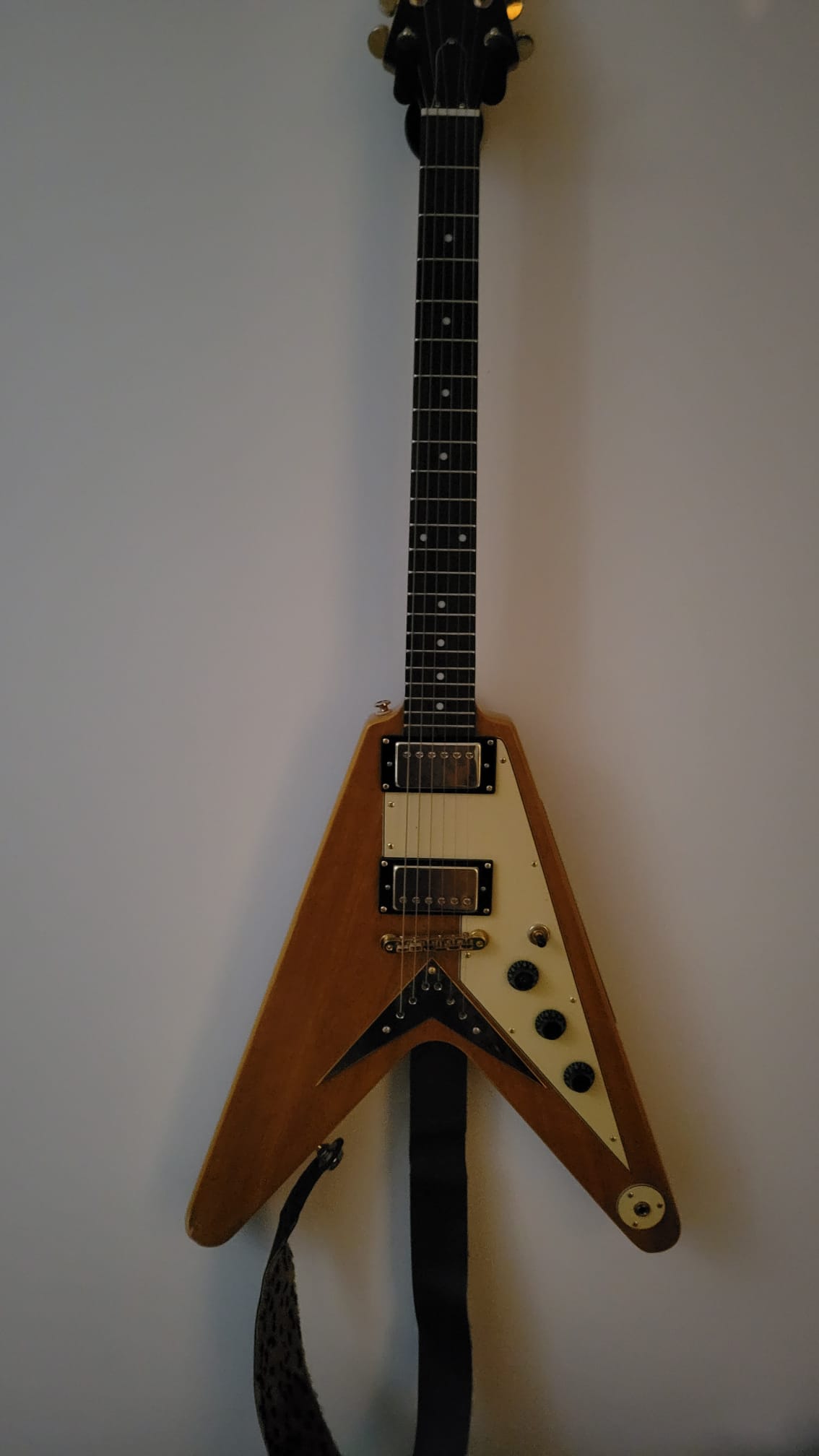 Epiphone 1958 Korina Flying V