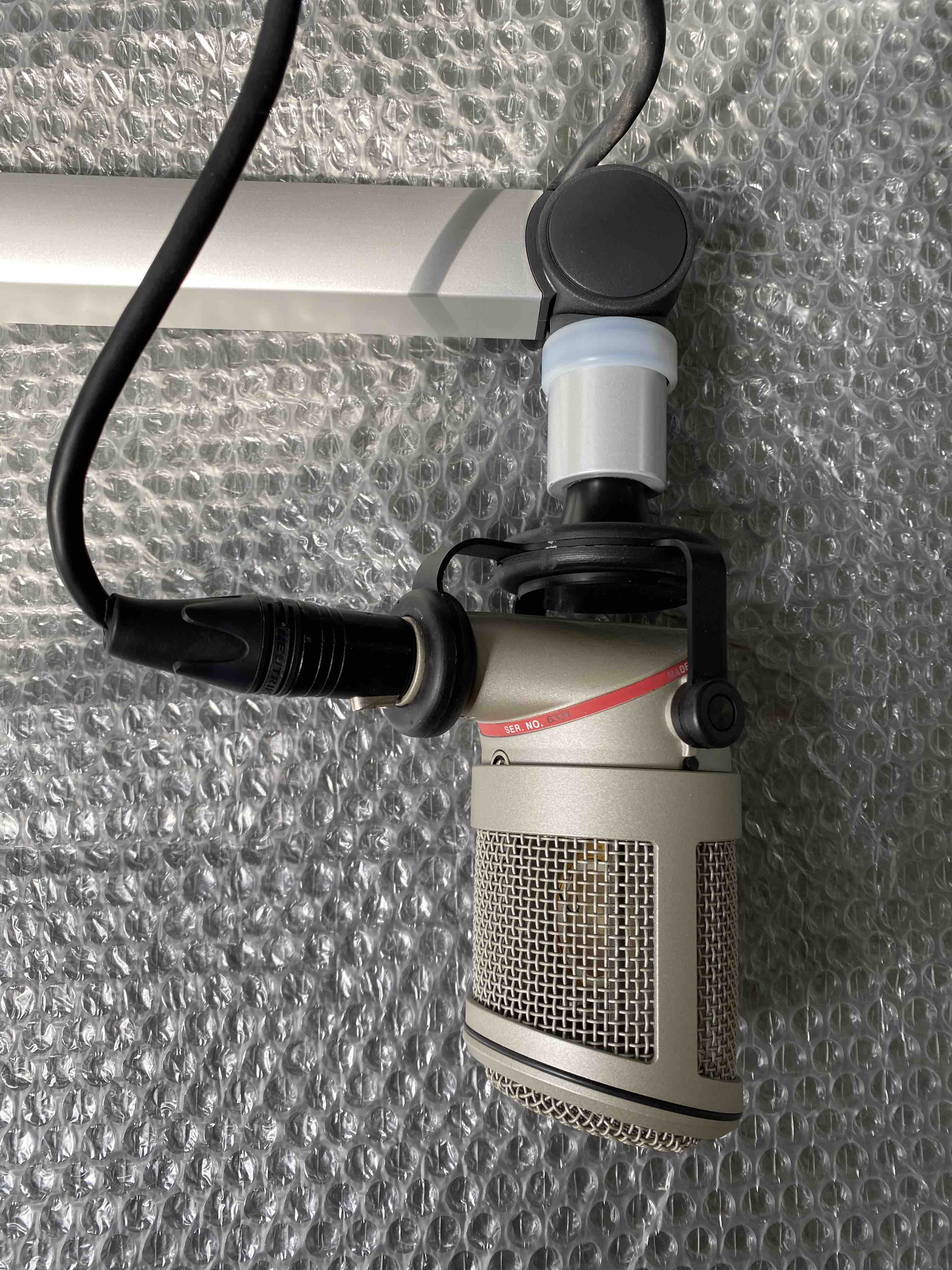 A vendre Micro NEUMANN BCM104