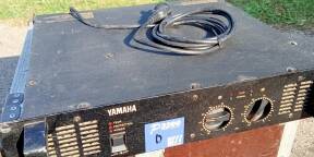 Vends AMPLI YAMAHA P 3200 de 2 X 370 W