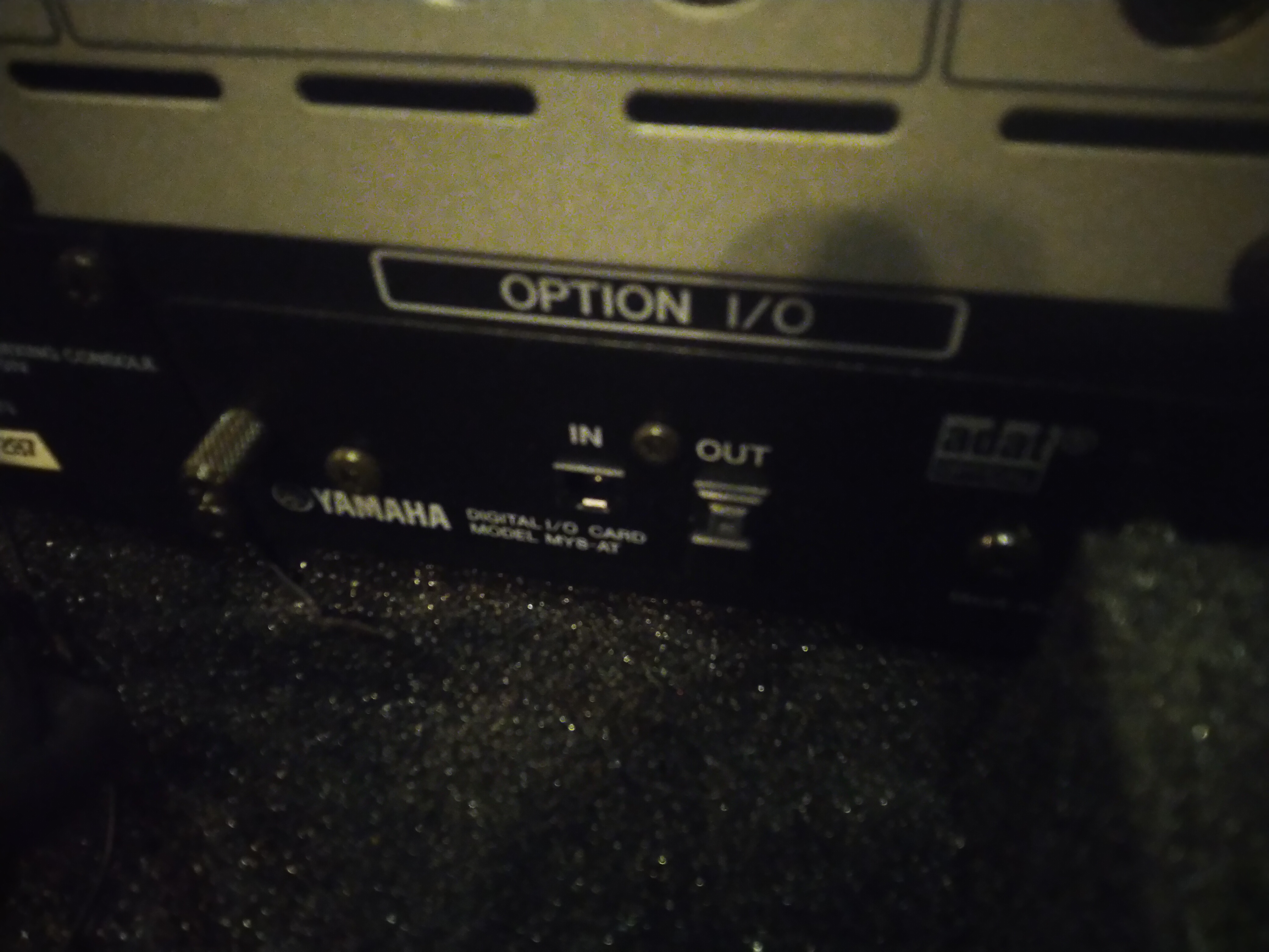 Console 01V carte ADAT
