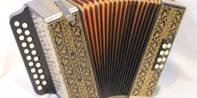 Vintage Hohner Pokerwork HA-2815 Diatonic Button Accordion BC 21 8