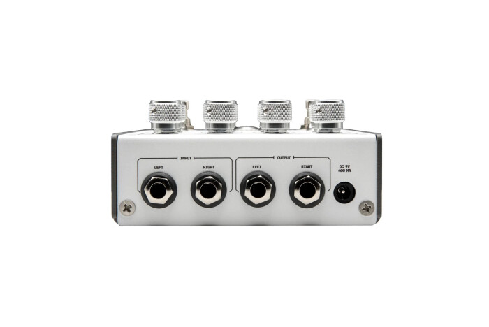 The technician REAR The technician REAR