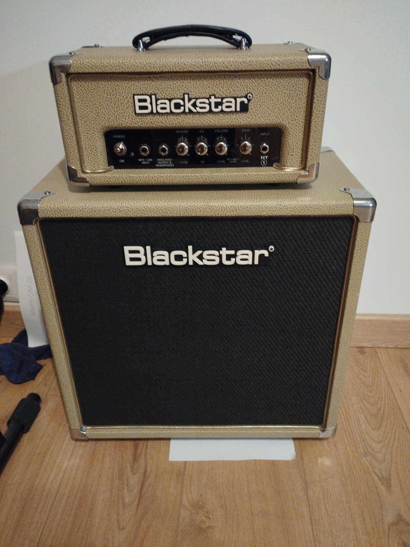 Blackstar HT1R +BAFFLE 