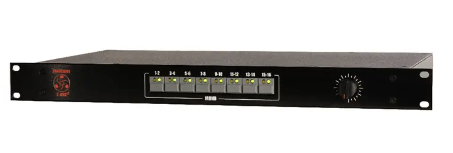 A vendre 2x Dangerous Music 2 Bus LT