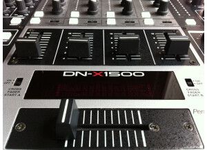 Denon DJ DN-X1500 (14320)