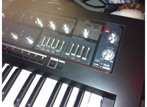 Roland SH-201 (66376)