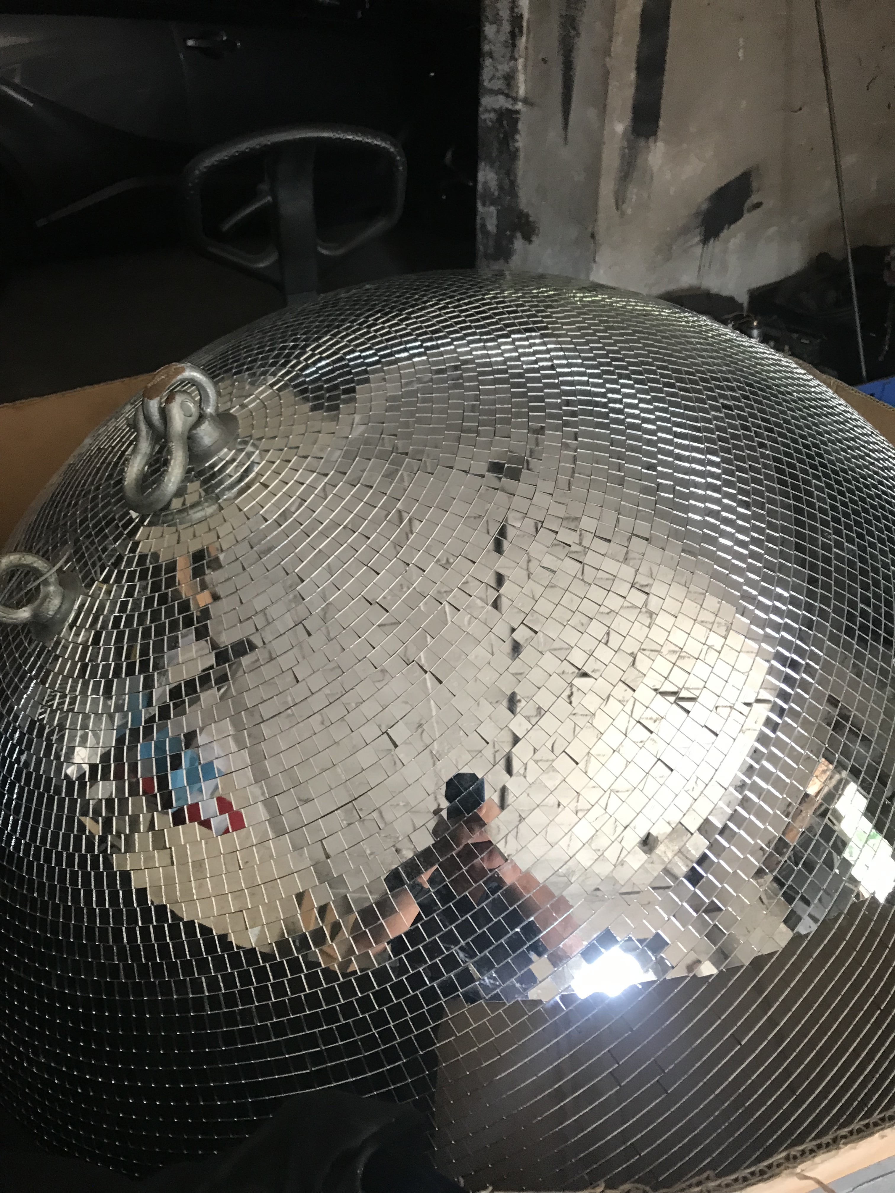 Vends Showtec Mirrorball 100cm