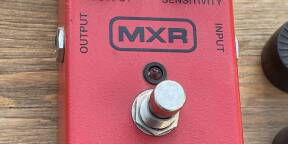 Vends pédale MXR dyna comp M102