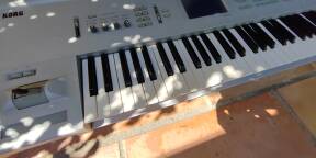 Vends synthétiseur workstation