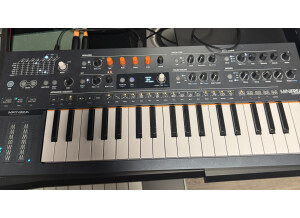 Arturia MiniFreak (884)