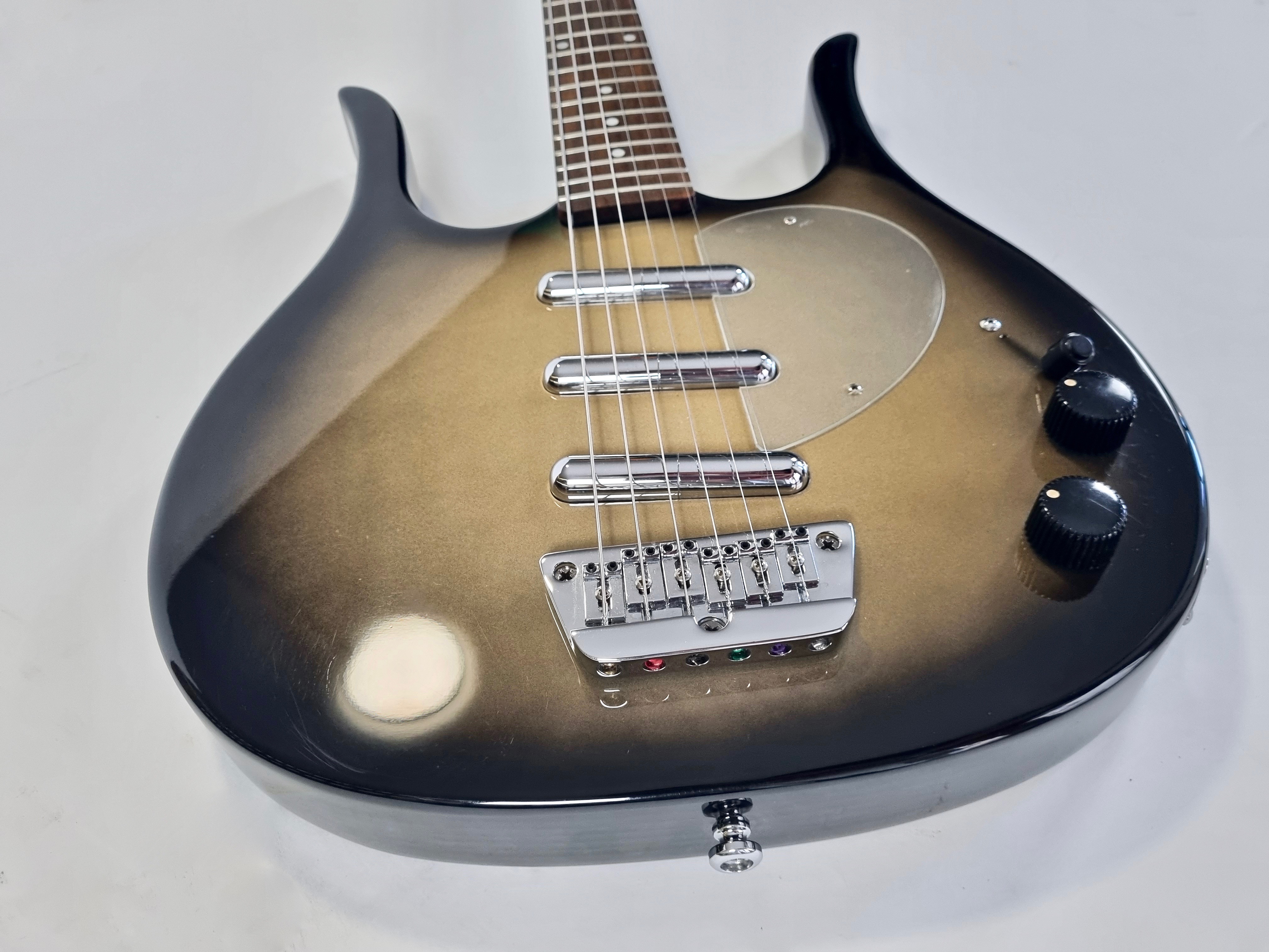 Danelectro Longhorn Guitar BB (8725)