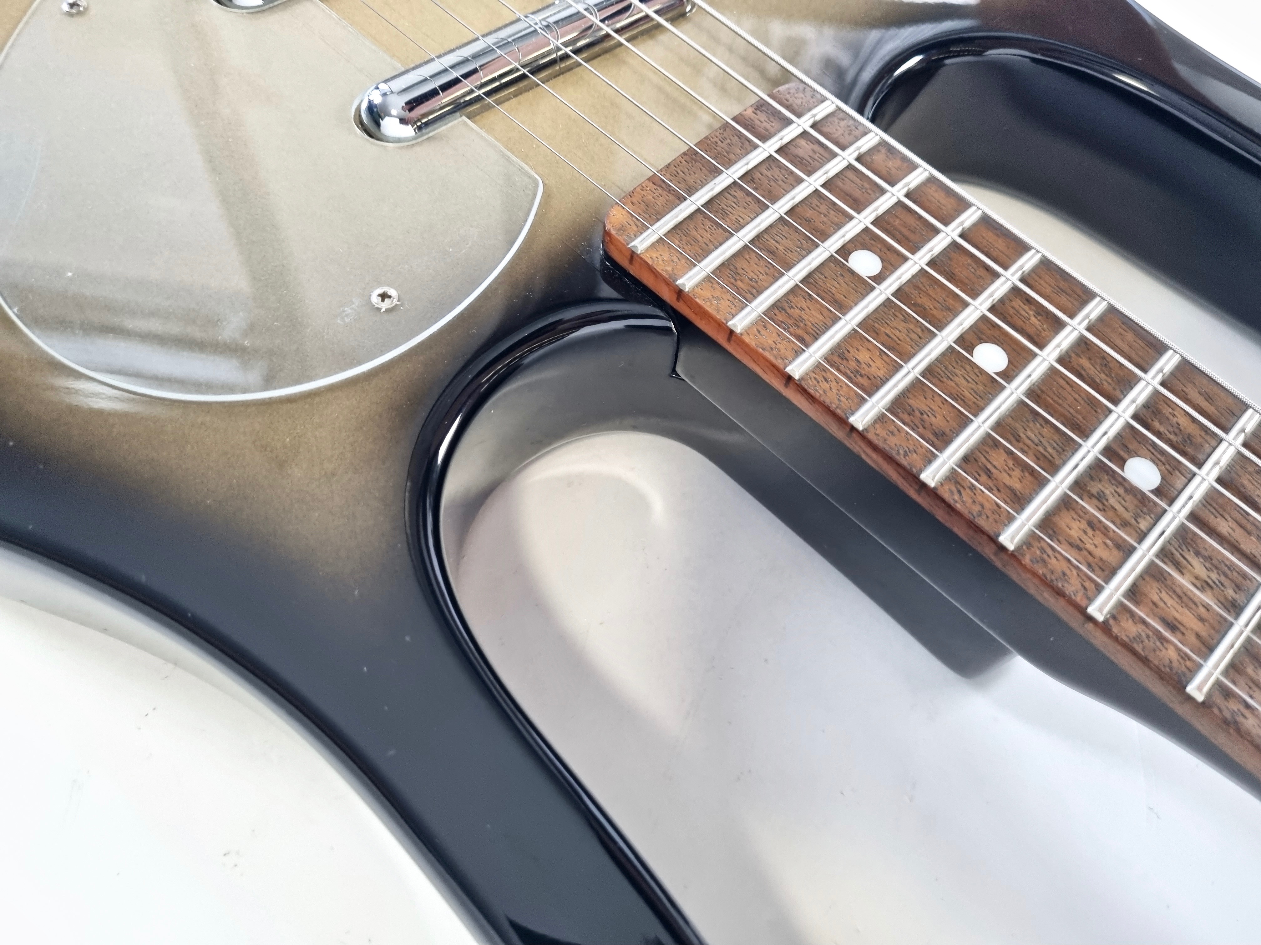Danelectro Longhorn Guitar BB (49361)