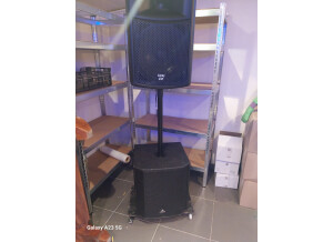 devine et laney 900 watts