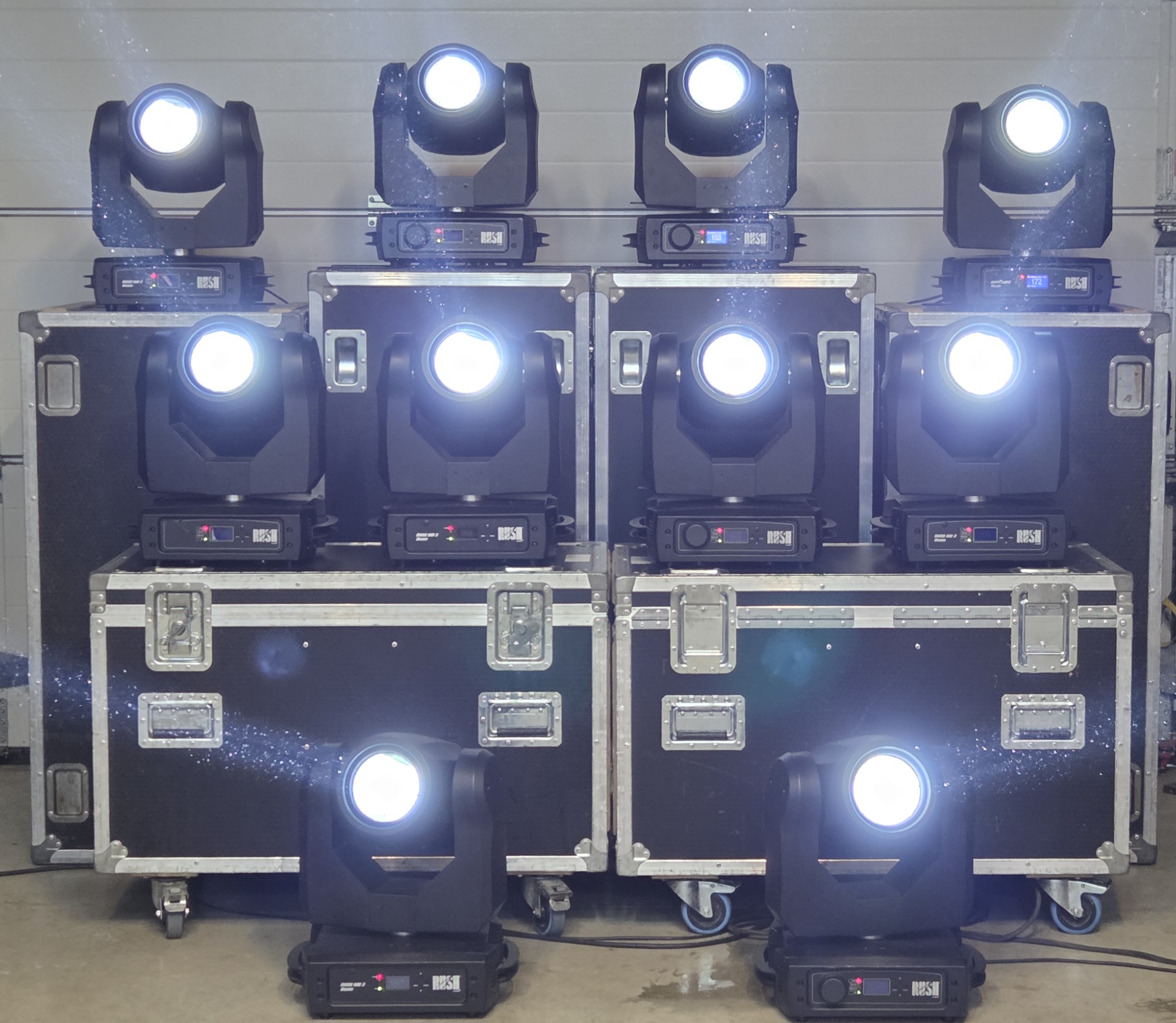 10x MARTIN RUSH MH3 (projecteur type Beam Sharpy)