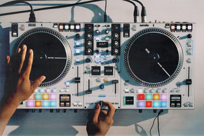 RANE ONE MKII a RANE ONE MKII a