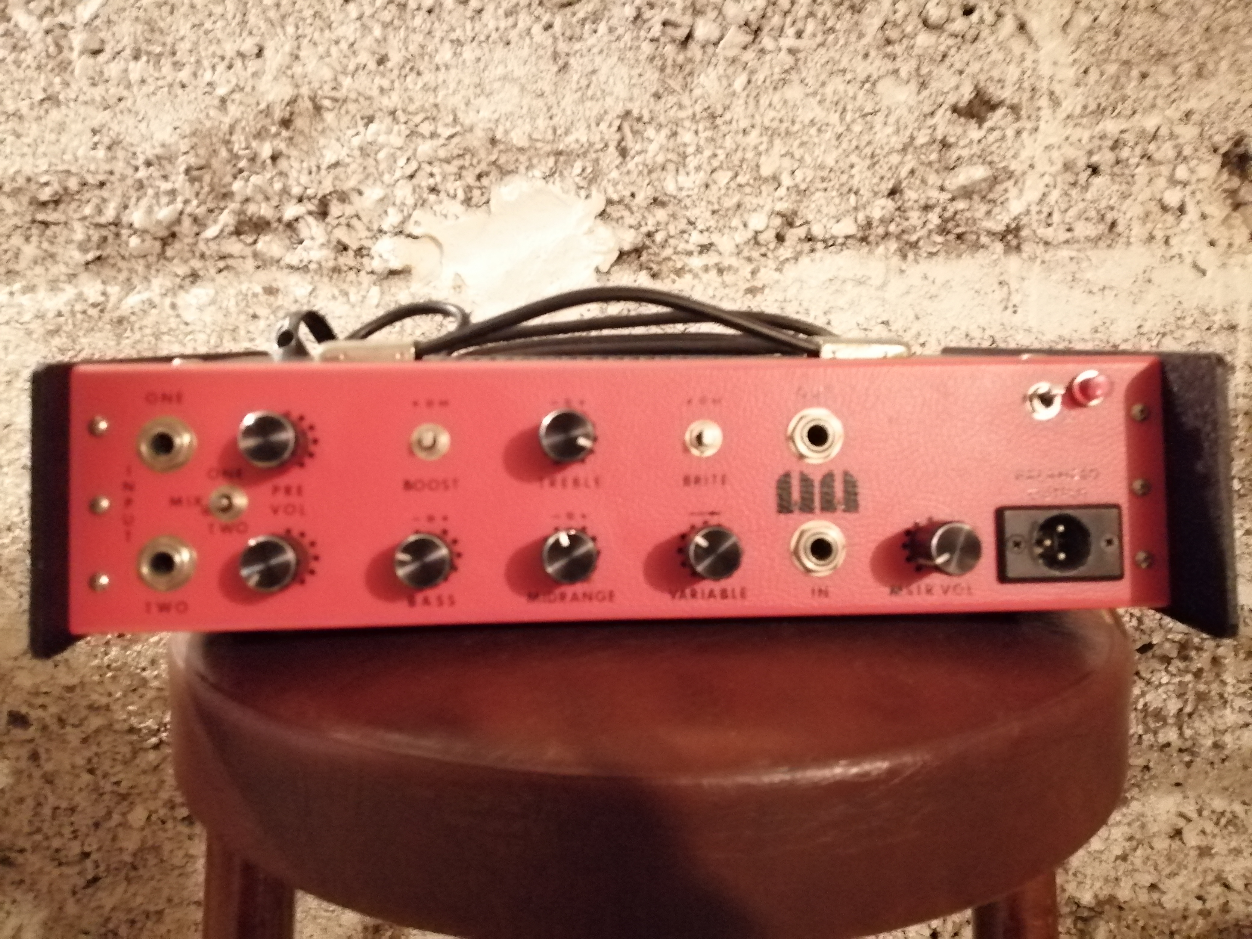 Vends Tête d’ampli Walter Woods MI-100-8 – 100W RMS / 8 ohms 