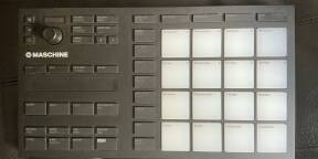 Contrôleur midi Maschine Mikro MK3 en parfait état