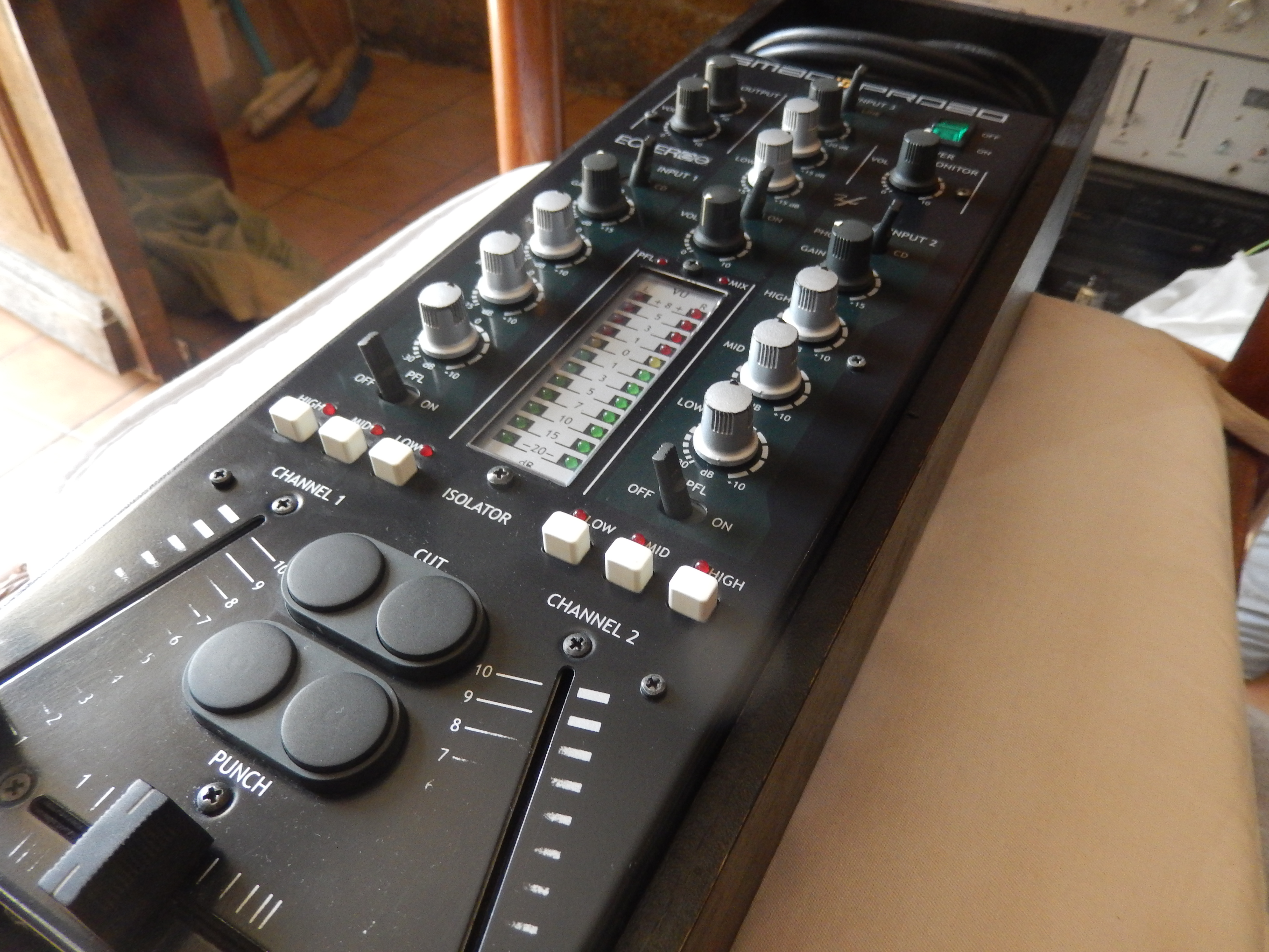 DJ機材 ECLER SMAC PRO20 ECLER SMAC PRO20 USER MANUAL Pdf Download | ManualsLib