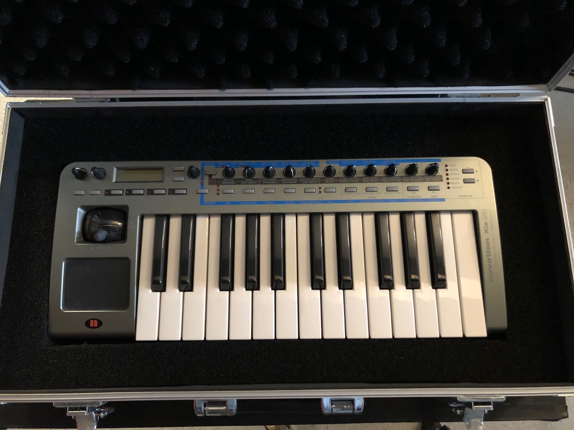Vends XioSynth 25 Novation