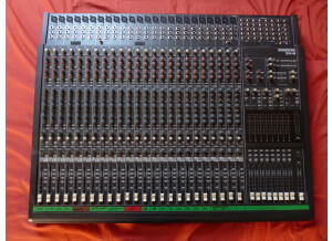 Mackie MACKIE SERIE 8 BUS / 24 / 8 / 2