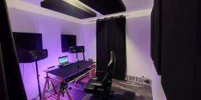 Monitoring Adam A77X