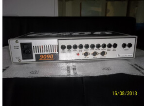 Roland TR-909 (45673)