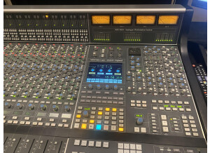 AWS 900 Right