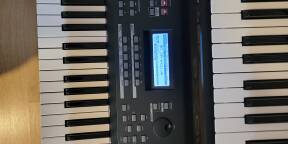 VENDS YAMAHA MOX6