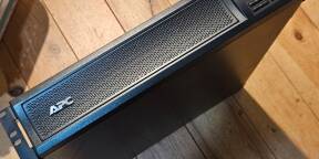 Onduleur Electrique Pro (APC SMX3000RMHV2U)