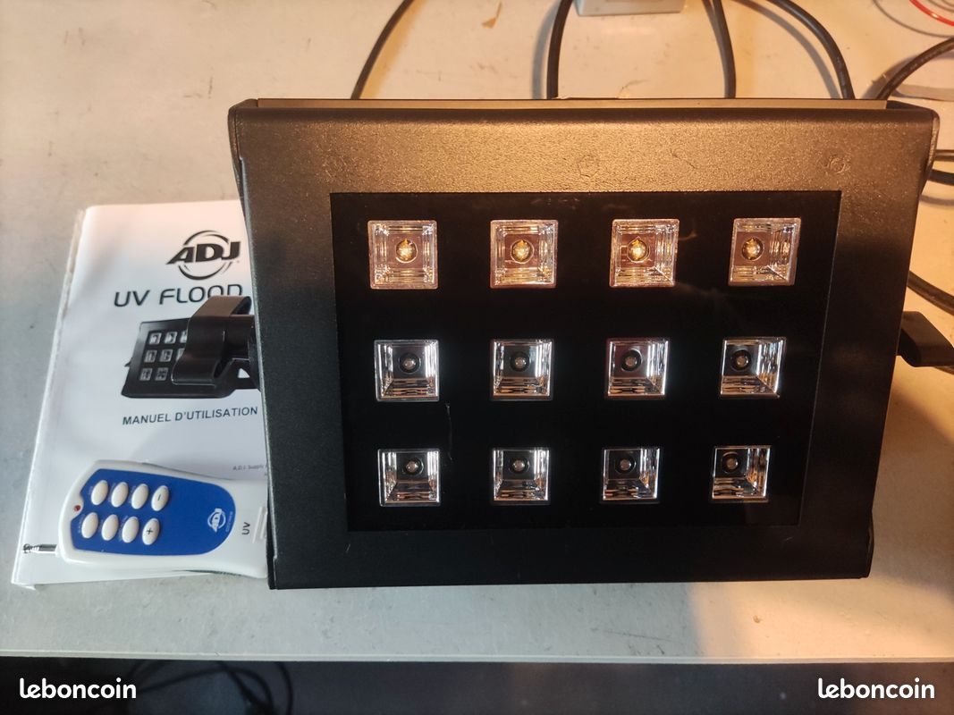 Projecteur UV Lumière Noire Led ADJ Flood 36