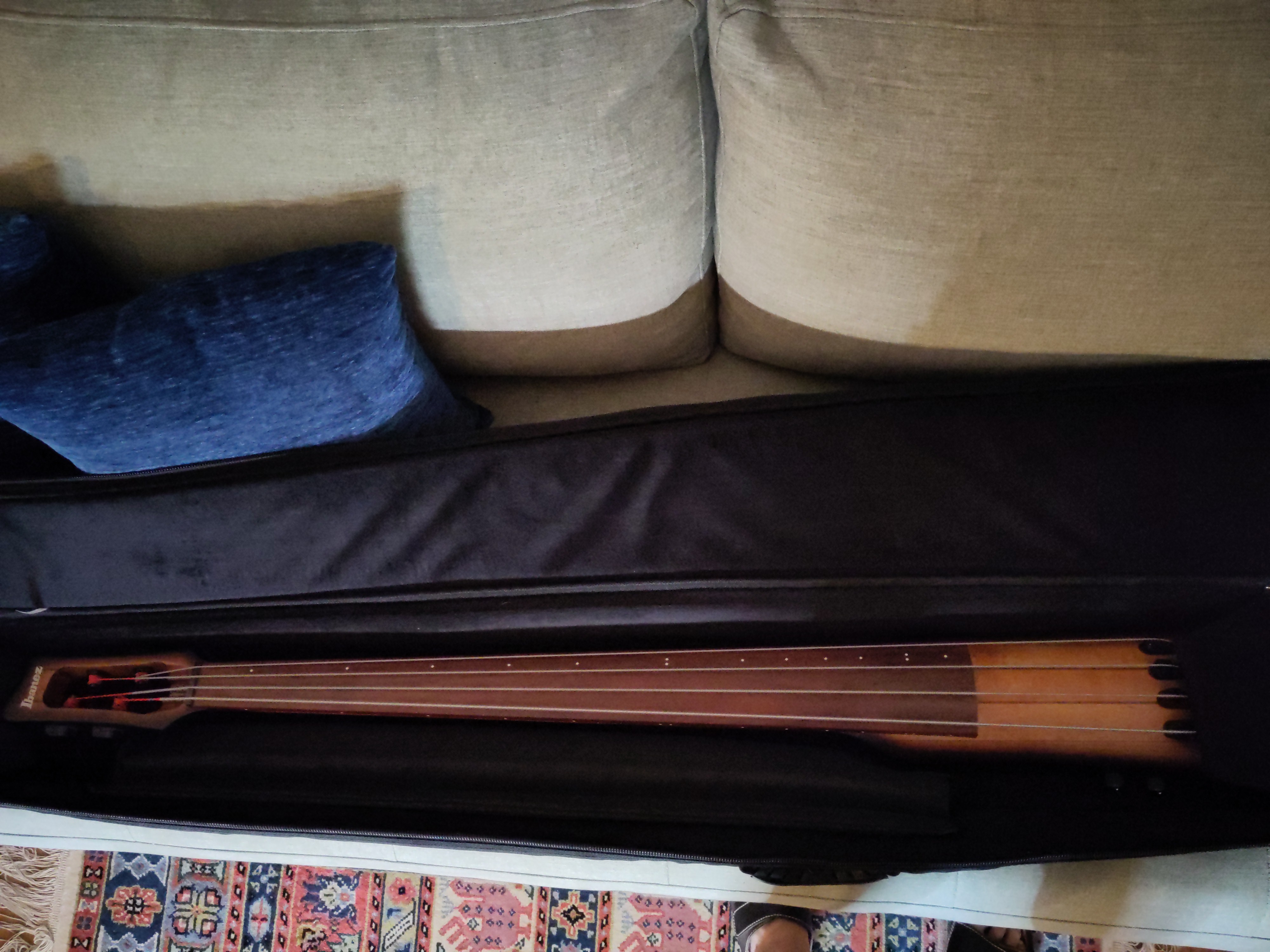 Vends contrebasse électrique Ibanez UB804