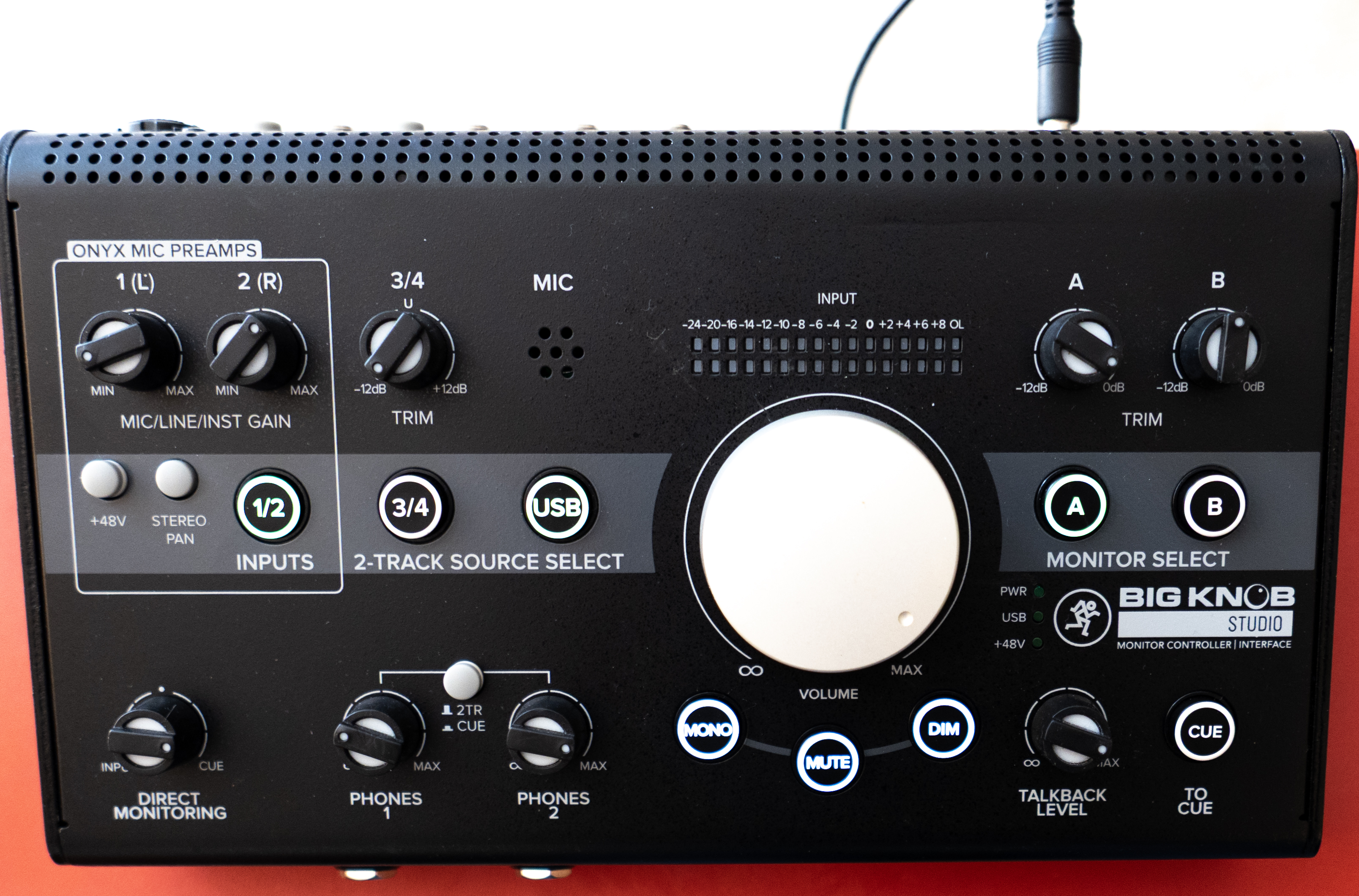 MACKIE BIG KNOB STUDIO comme neuf