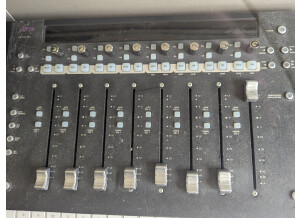 Avid Artist Mix (92004)