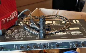Behringer UltraFex II EX3100