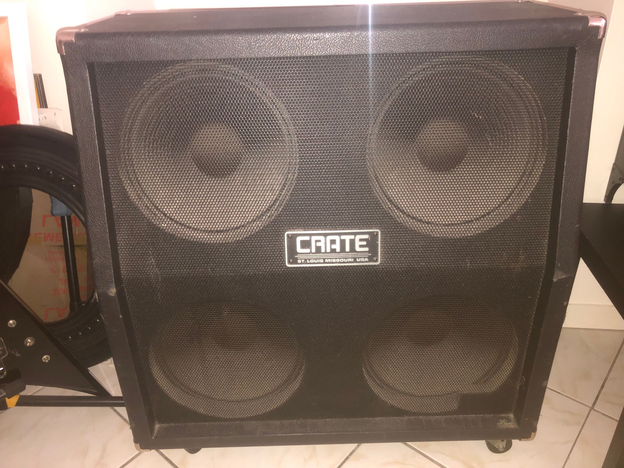 Vends baffle CRATE BV120H (4 x 12)