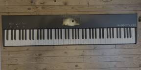 Clavier maître Studiologic SL88 Studio, « rubber contact » révisés
