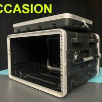 Vends d'occasion Flight-Case STAGG ABS 6U standard