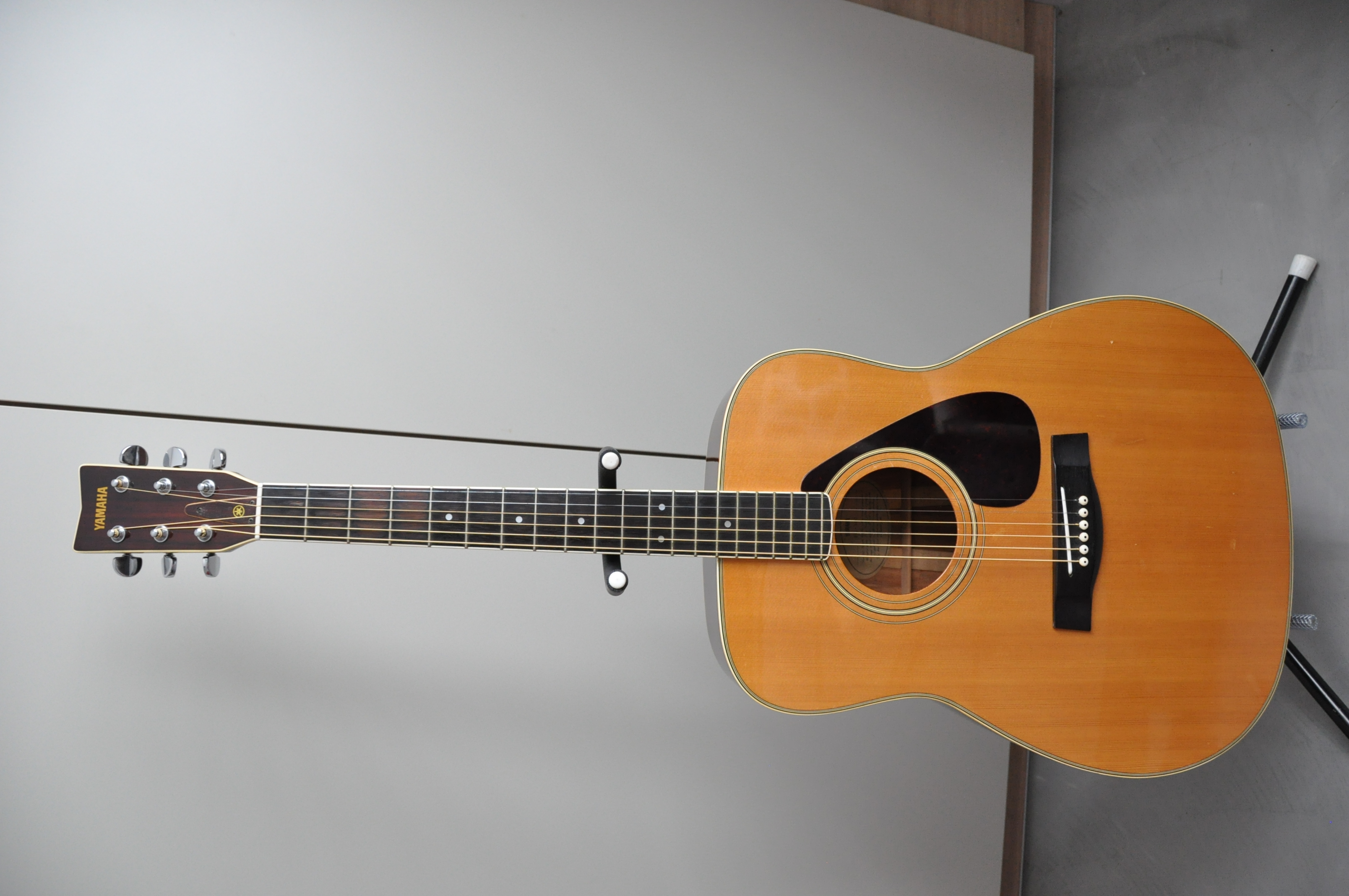 Vends guitare acoustique Yamaha FG340 