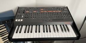 Vends Behringer Odyssey