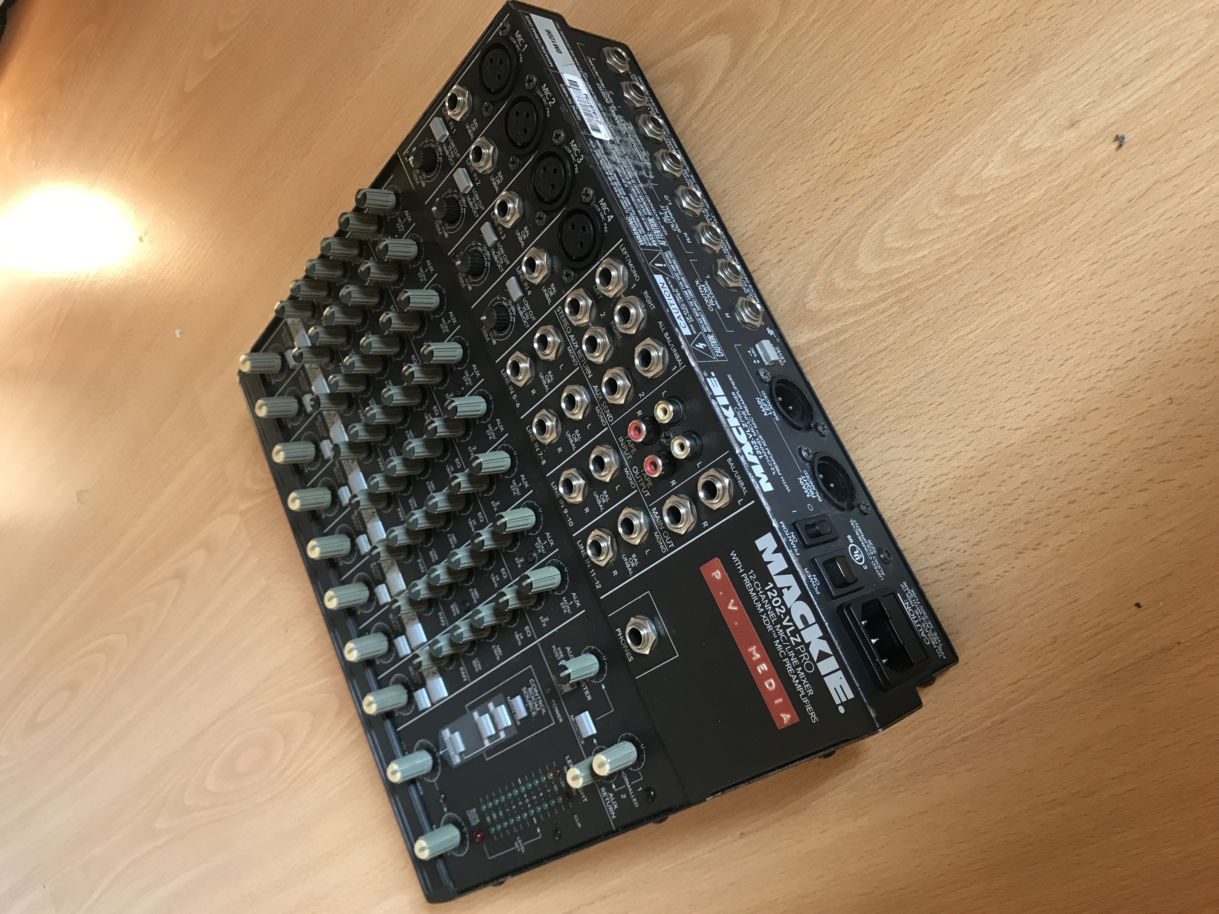 Mackie 1202-VLZ Pro (27816)