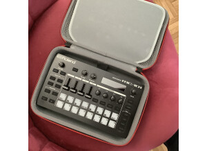 Roland MC-101 (78249)