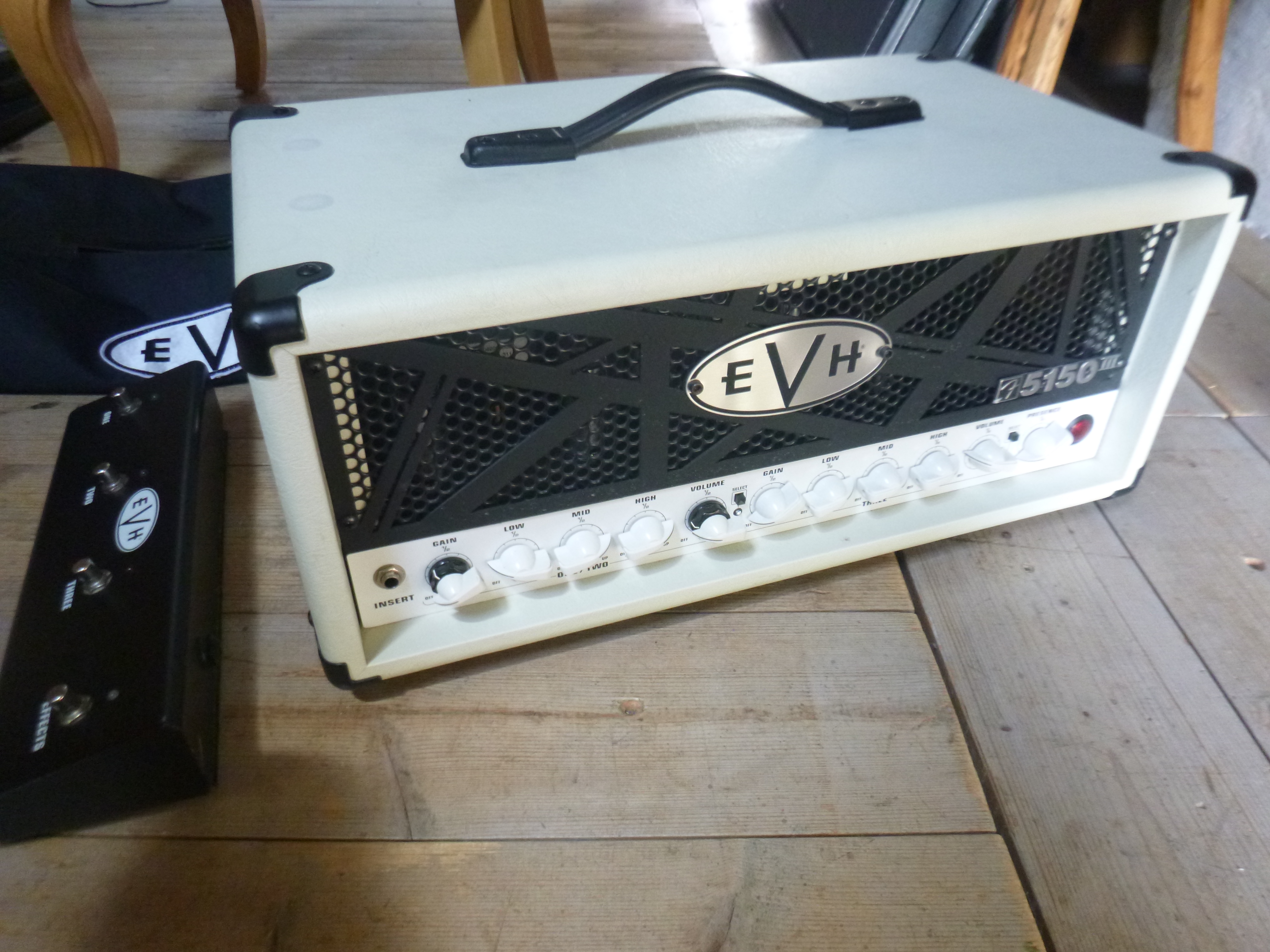 Vends EVH 5150 III 50W avec upgrade V2