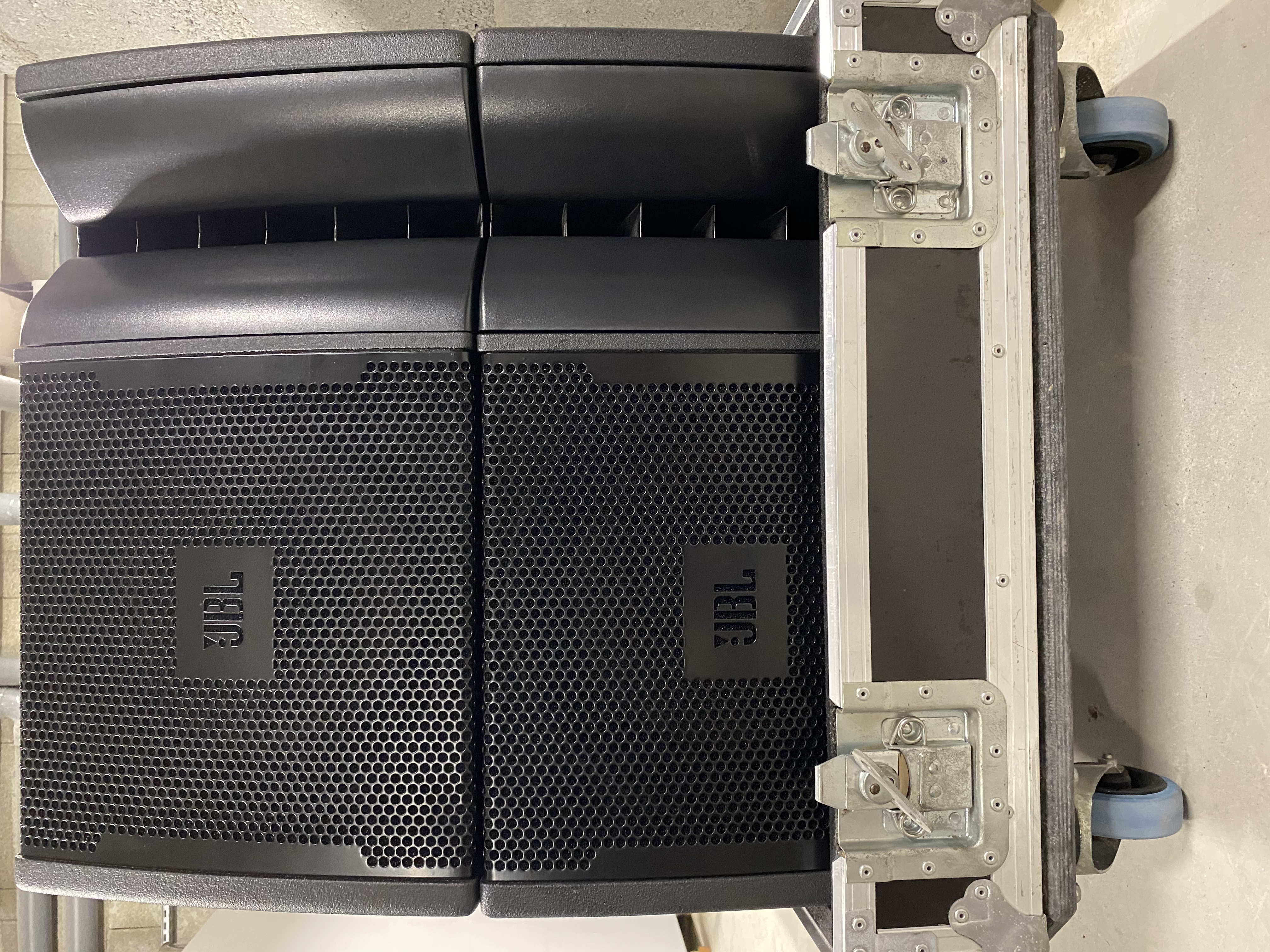 1CE00320-E36C-4FE5-9789-026D41AFA2D3