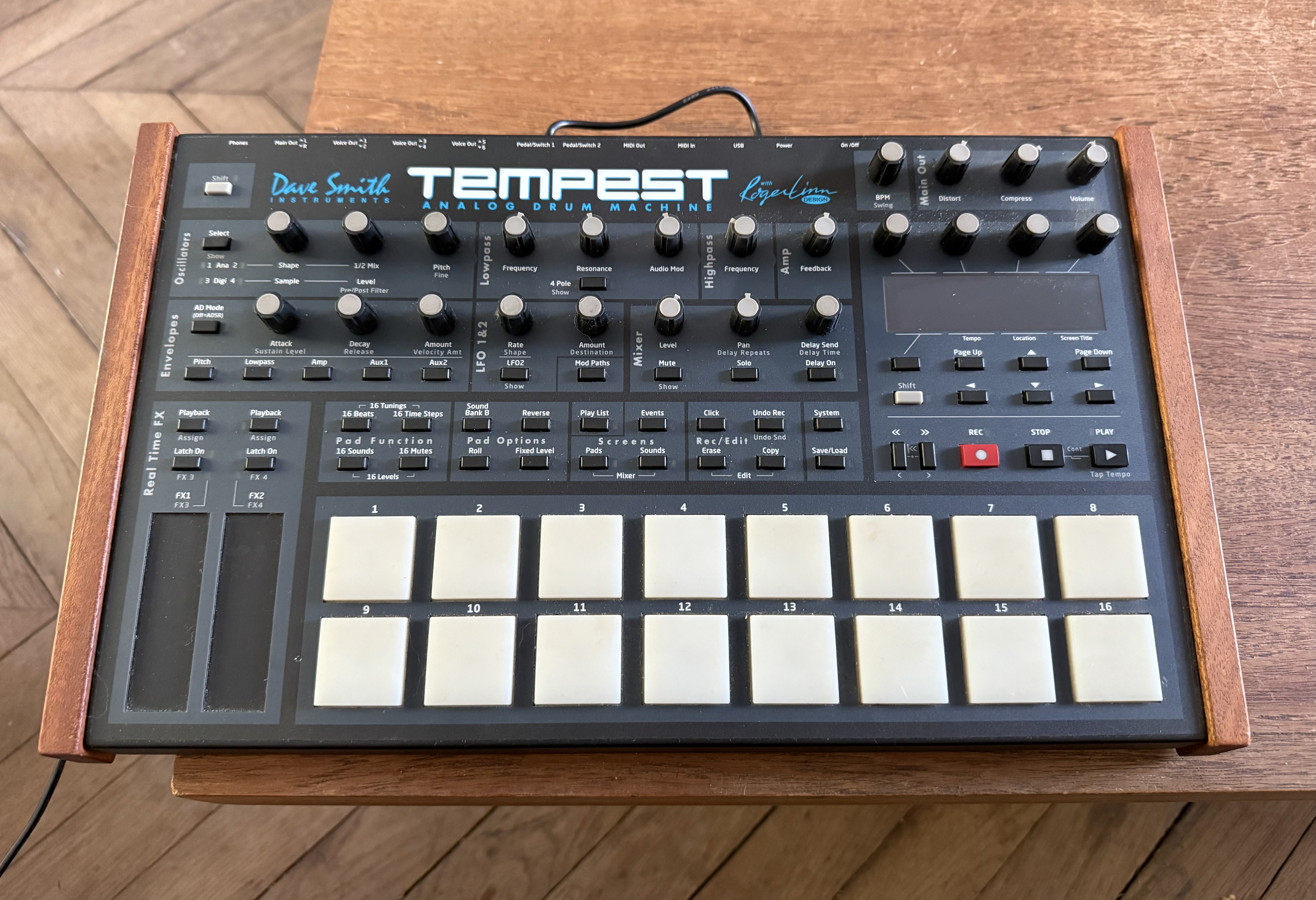 Vends groove box / boite à rythmes Tempest