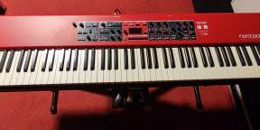 NORD PIANO 5 88 avec housse