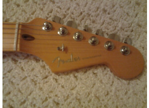 Fender American Deluxe Stratocaster V-Neck