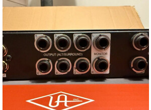 Universal Audio Apollo x6 (24896)