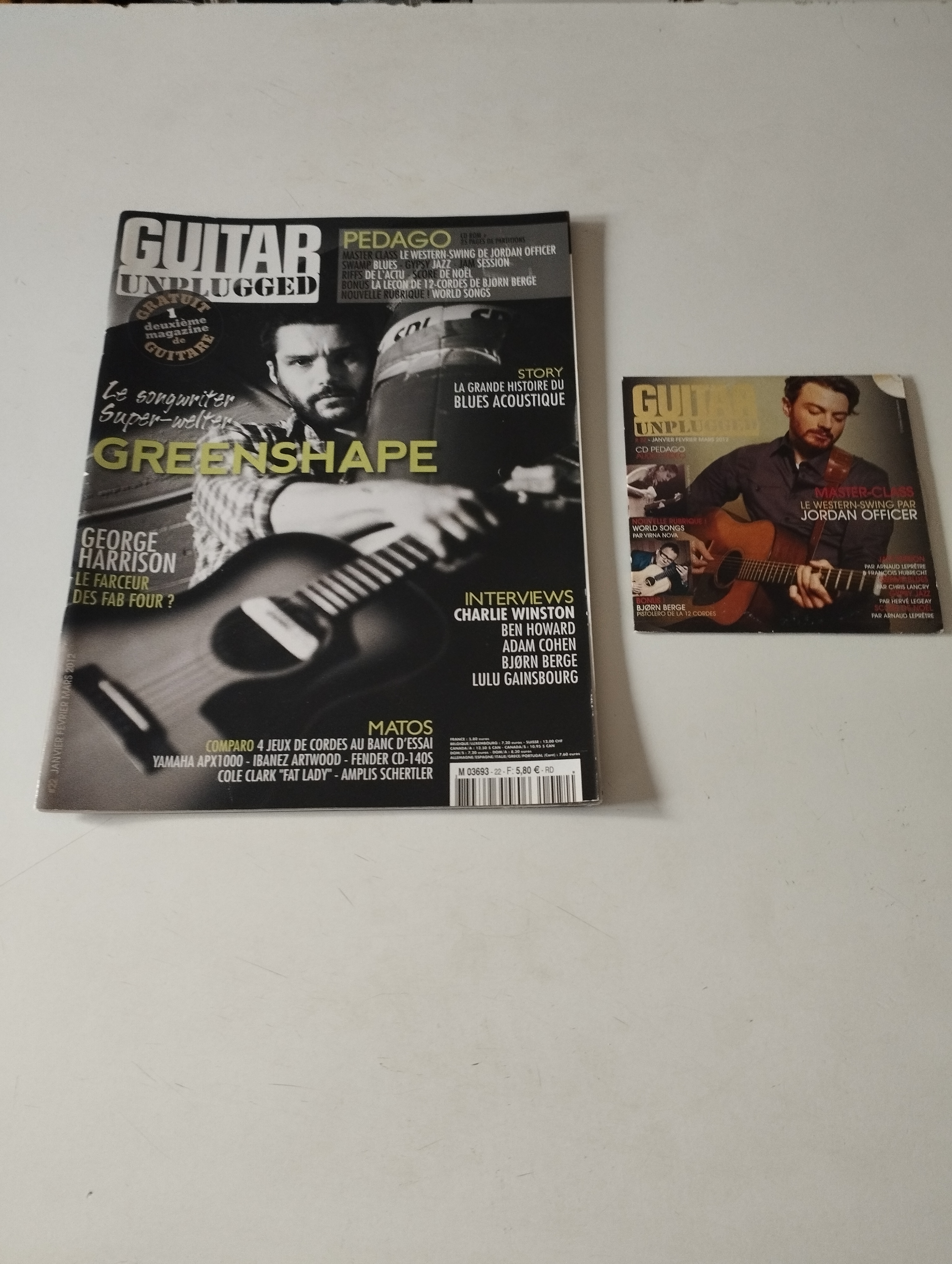 guitar umpluged 22